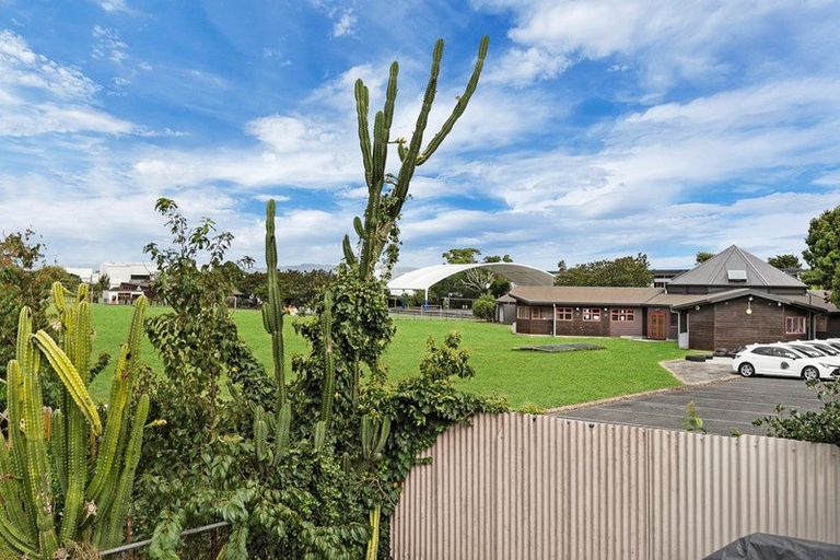 Photo of property in 3/2 Ferguson Street, Manurewa East, Auckland, 2102