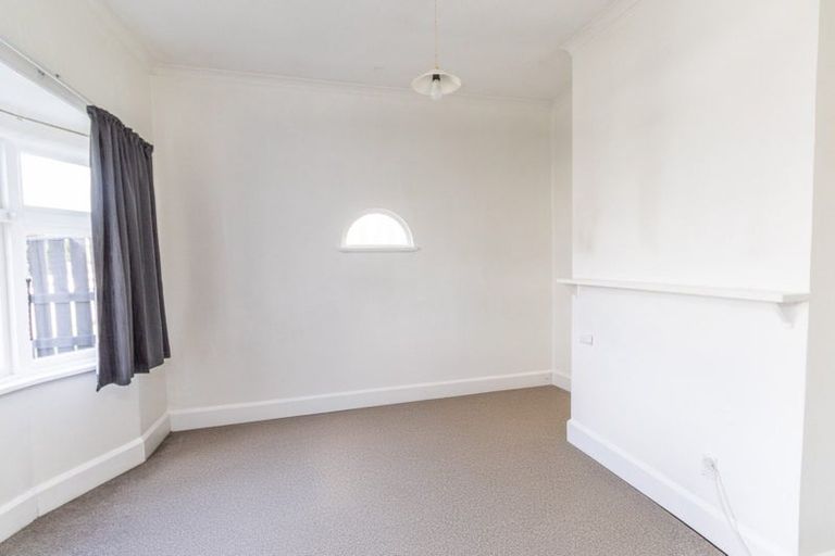 Photo of property in 1/364 The Parade, Island Bay, Wellington, 6023