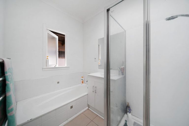 Photo of property in 18a Jellicoe Road, Manurewa, Auckland, 2102