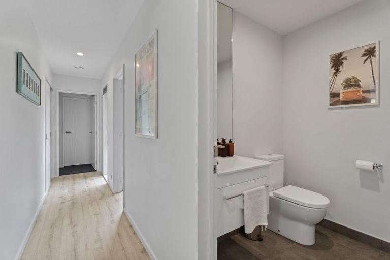 Photo of property in 5 Haines Way, Arthurs Point, Queenstown, 9371