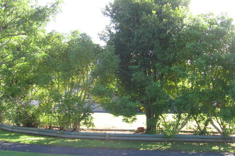 Photo of property in 11 Bosun Place, Te Atatu Peninsula, Auckland, 0610