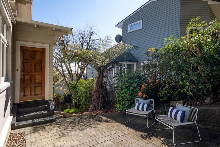 Photo of property in 16 Allan Street, Nelson South, Nelson, 7010