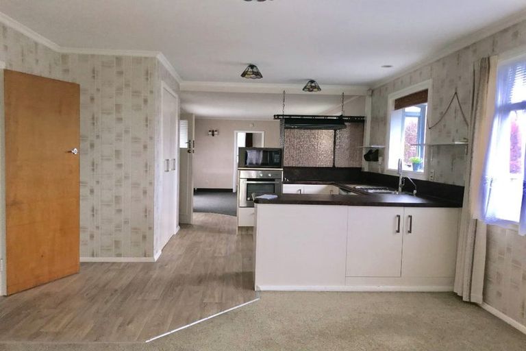 Photo of property in 182 Cambridge Street, Levin, 5510