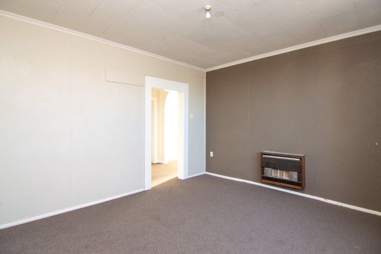 Photo of property in 502 Pioneer Highway, Highbury, Palmerston North, 4412