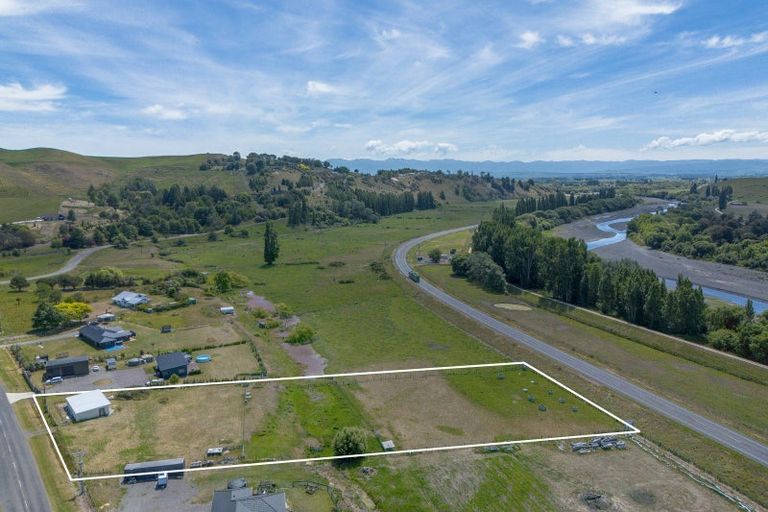 Photo of property in 42 Pukeora Scenic Road, Waipukurau, 4281