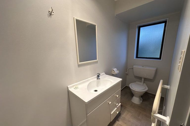 Photo of property in 5 Ian Jones Court, Flat Bush, Auckland, 2019