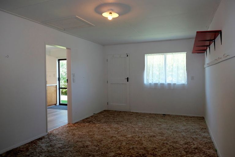 Photo of property in 6 Bevan Place, Otaki, 5512