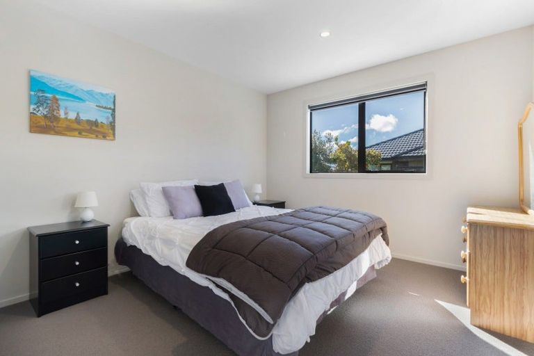 Photo of property in 7 Daniels Terrace, Wanaka, 9305