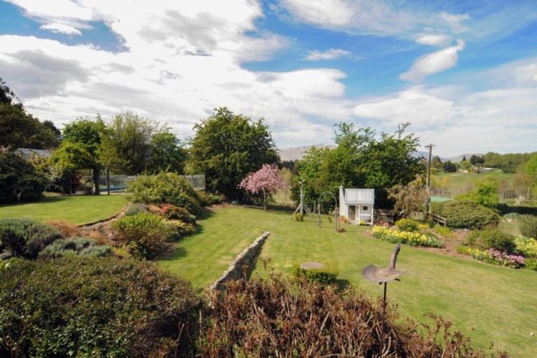 Photo of property in 58 Mountain View Road, Dalefield, Queenstown, 9371