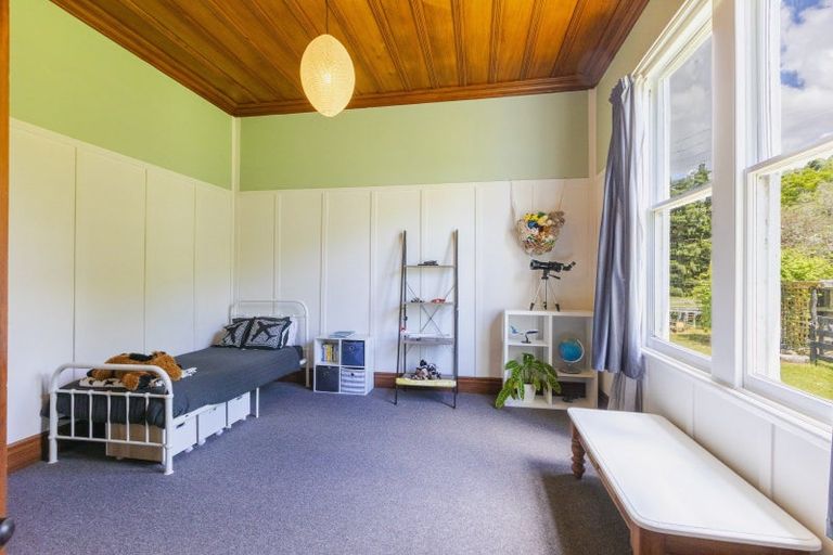 Photo of property in 15 Maharakeke Road, Waipukurau, 4281