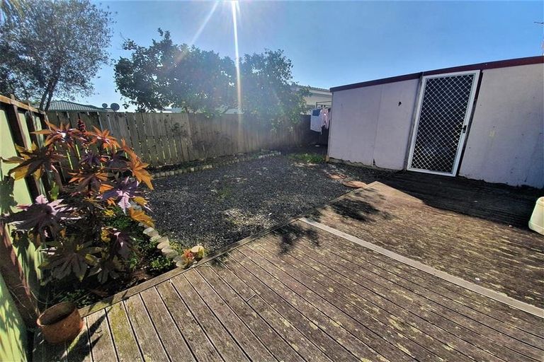 Photo of property in 14/19a Gray Avenue, Mangere East, Auckland, 2024
