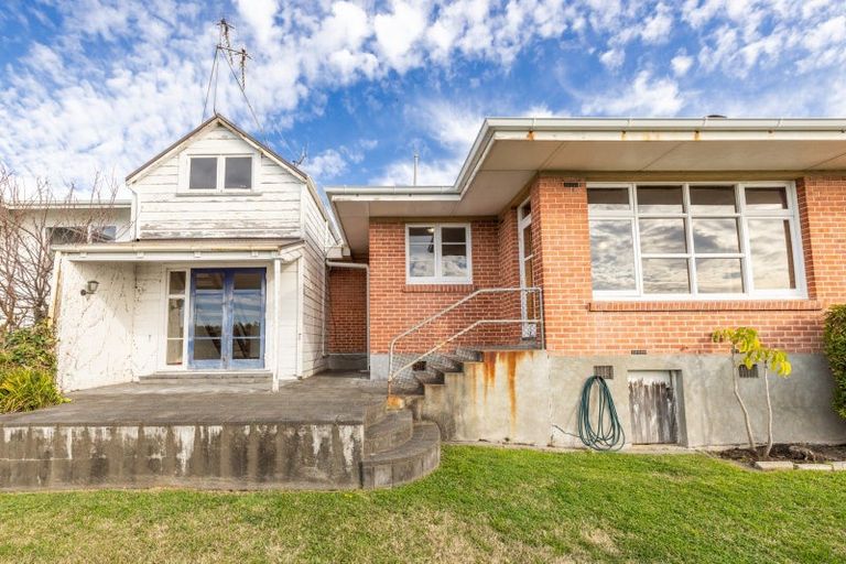 Photo of property in 108 Thompson Road, Bluff Hill, Napier, 4110