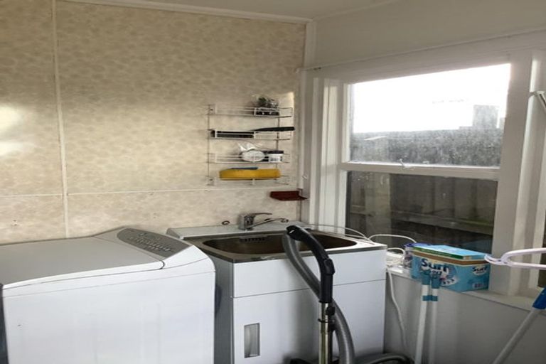 Photo of property in 12 Lonsdale Street, New Brighton, Christchurch, 8083