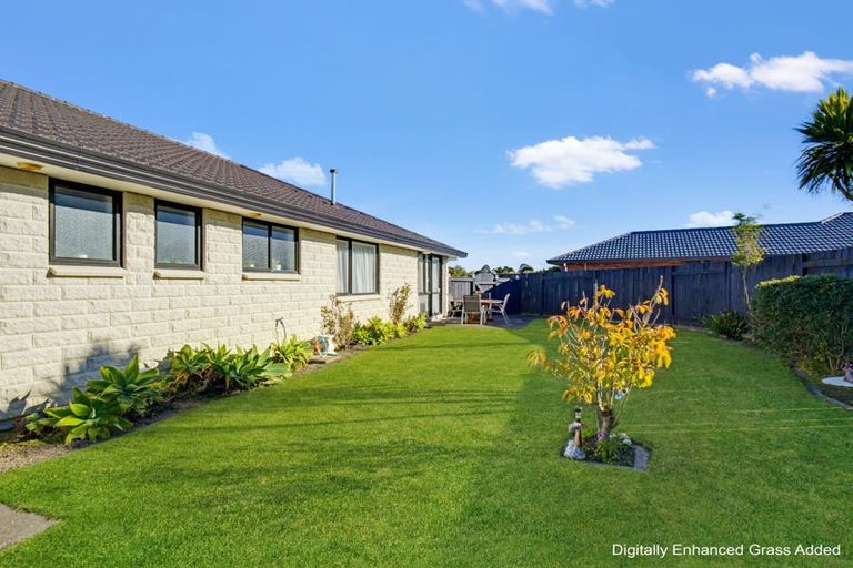Photo of property in 47 Meridian Grove, Kelvin Grove, Palmerston North, 4414