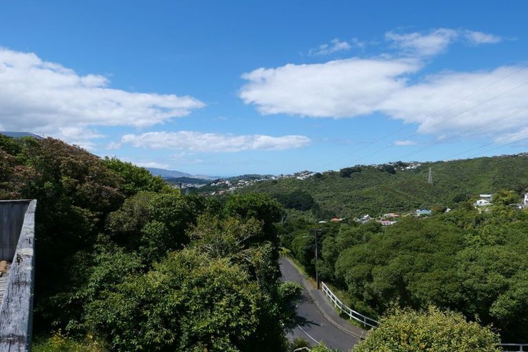 Photo of property in 35 Disley Street, Highbury, Wellington, 6012