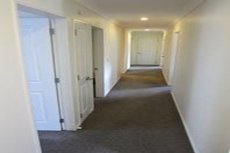 Photo of property in 95 Mandel Mews, Waiwhetu, Lower Hutt, 5010