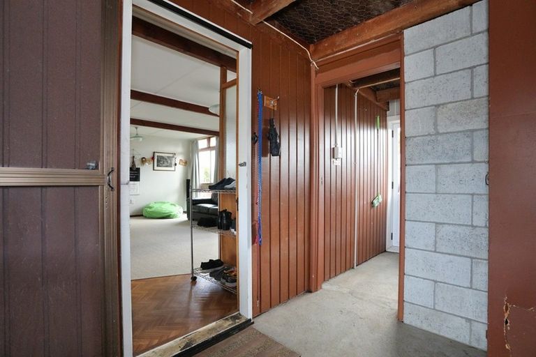 Photo of property in 12 Totara Street, Marton, 4710