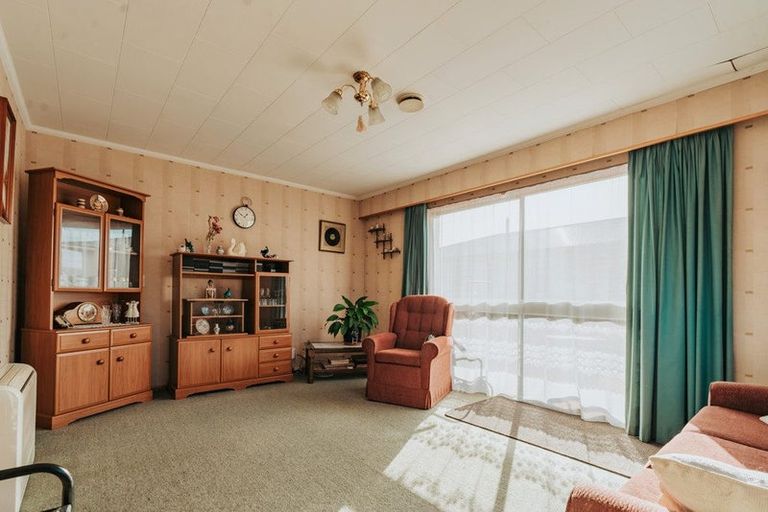 Photo of property in 1/14 Chaucer Street, Milton, 9220