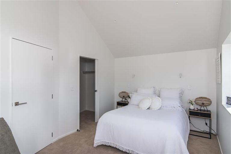 Photo of property in 26/104u Maupuia Road, Maupuia, Wellington, 6022