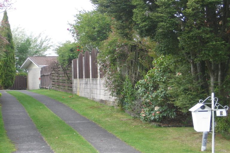 Photo of property in 3 Icarus Place, Sunnybrook, Rotorua, 3015