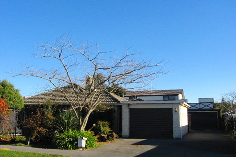 Photo of property in 4 Opihi Street, Cracroft, Christchurch, 8025
