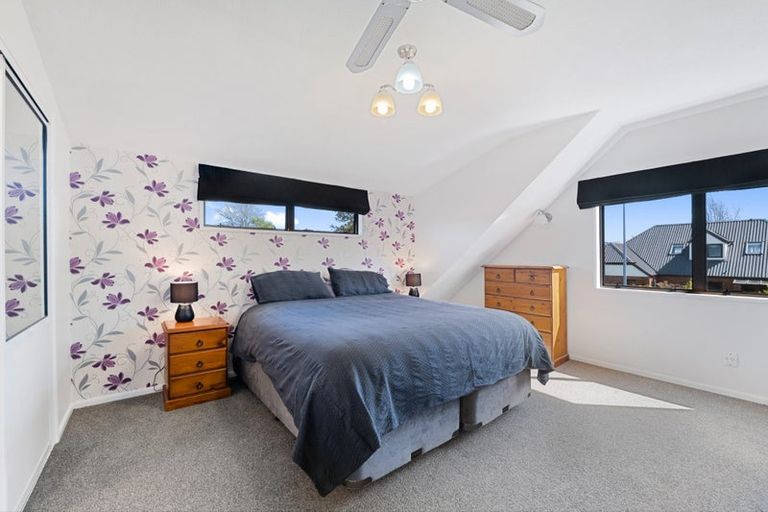 Photo of property in 11 Kedleston Drive, Avonhead, Christchurch, 8042