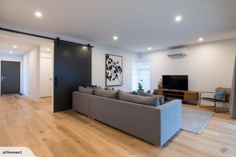 Photo of property in 13 Podgora Avenue, Kumeu, 0810