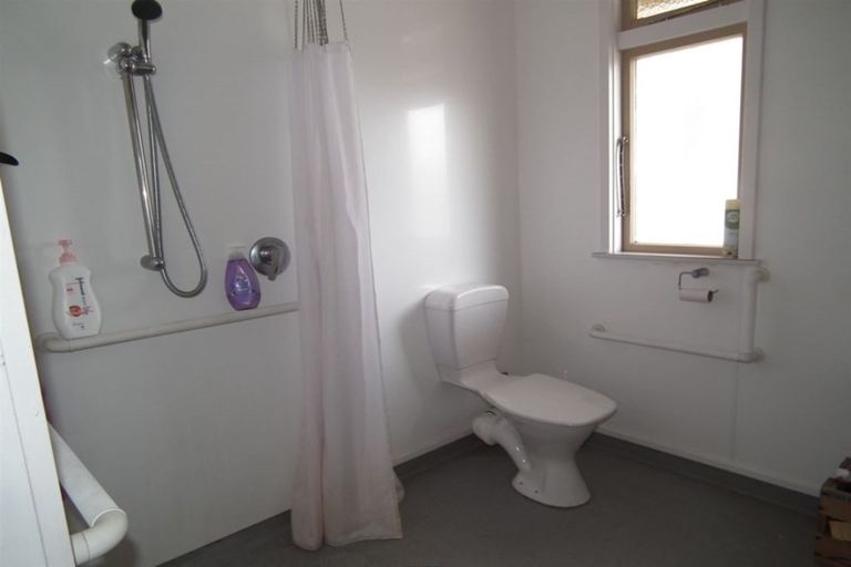 Photo of property in 27 Teviot Street, Oamaru North, Oamaru, 9400