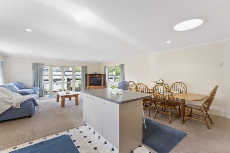 Photo of property in 38 Duke Street, Levin, 5510