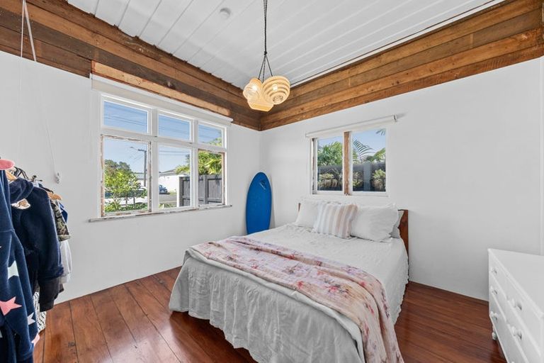 Photo of property in 163 Lemon Street, Strandon, New Plymouth, 4312