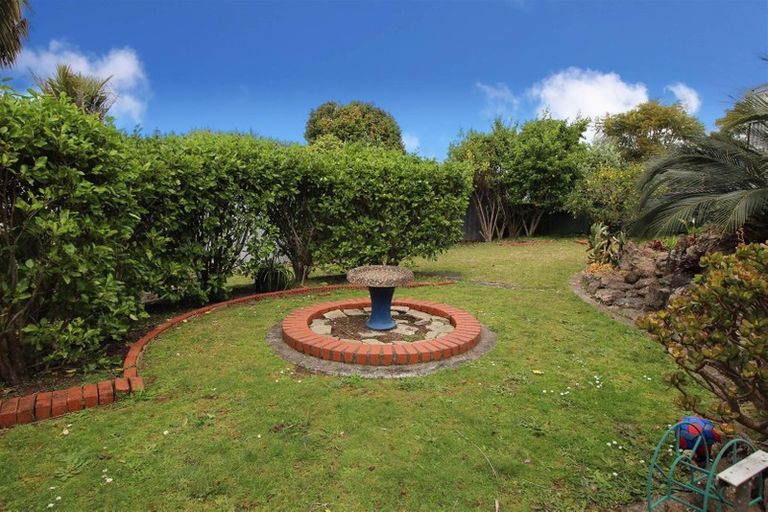 Photo of property in 2 Hoey Street, Te Kamo, Whangarei, 0112