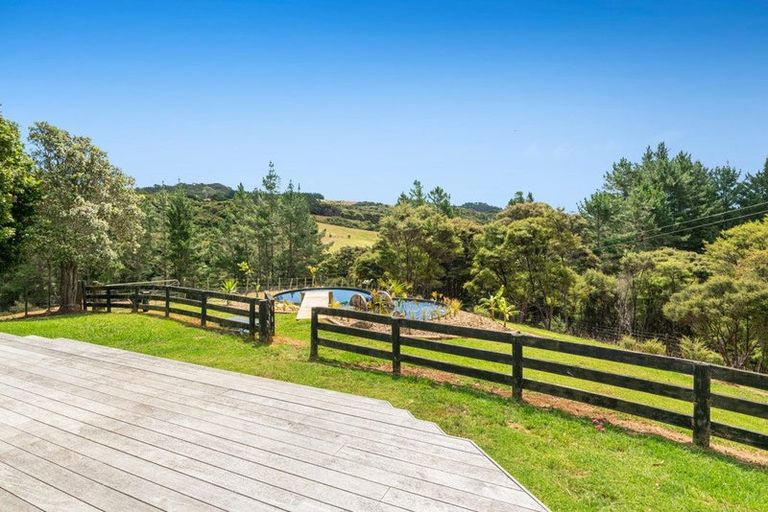 Photo of property in 436 Kanohi Road, Kaukapakapa, 0873
