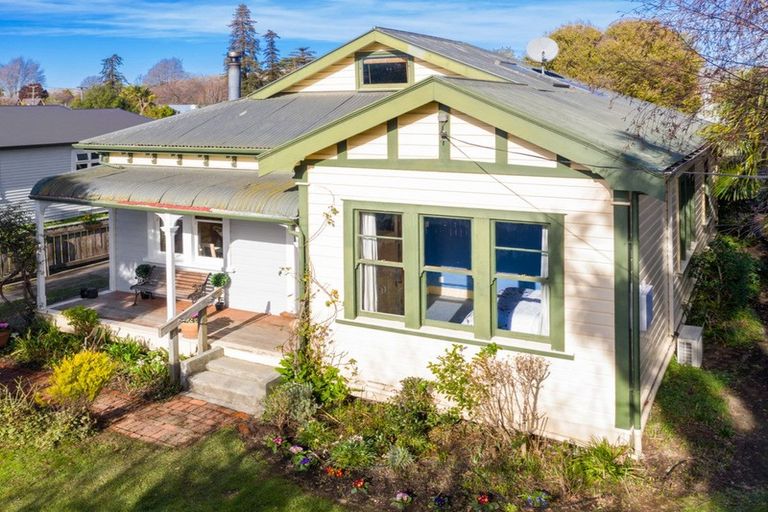 Photo of property in 35 Dillon Street, Blenheim, 7201