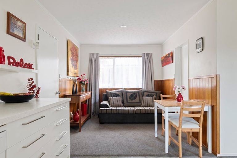 Photo of property in 32 Nikau Street, Stoke, Nelson, 7011