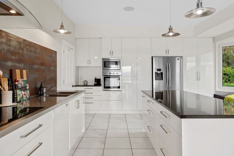 Photo of property in 119a Hackthorne Road, Cashmere, Christchurch, 8022