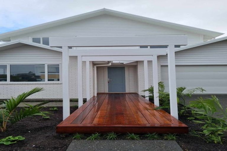 Photo of property in 4 Te Ara O Ngakeiha, Fitzroy, New Plymouth, 4312