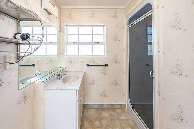 Photo of property in 156 Karaka Street, Castlecliff, Whanganui, 4501