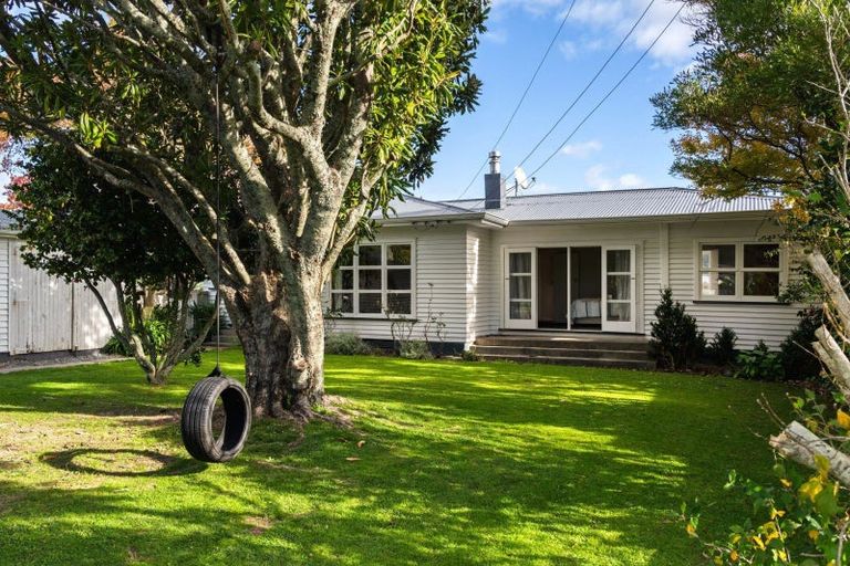 Photo of property in 6 Vivian Street, Inner Kaiti, Gisborne, 4010