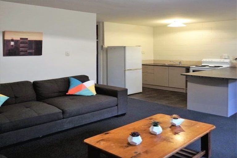 Photo of property in 31 Holly Road, St Albans, Christchurch, 8014