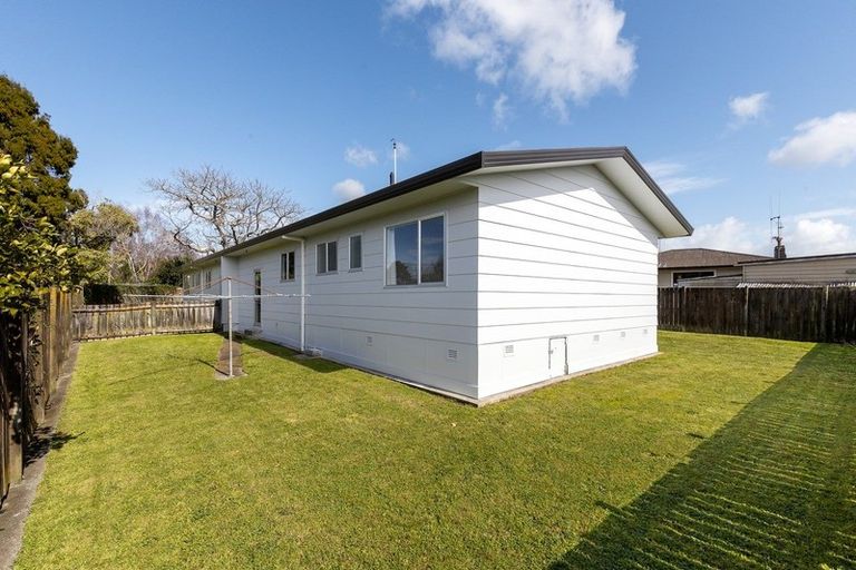 Photo of property in 4/3 Harris Street, Te Puke, 3119
