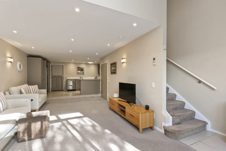 Photo of property in 3a Allington Road, Karori, Wellington, 6012