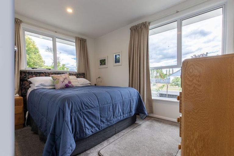 Photo of property in 146 Te Rangitautahanga Road, Turangi, 3334