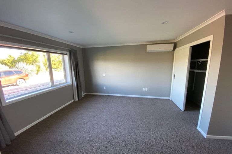 Photo of property in 401 Arapaepae Road, Levin, 5571