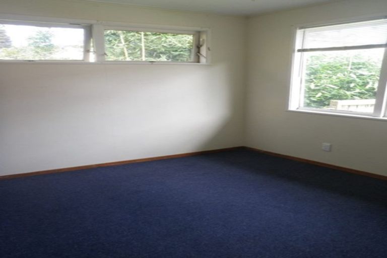 Photo of property in 28 Helena Street, Massey, Auckland, 0614