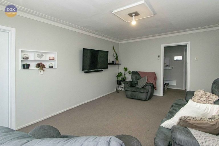 Photo of property in 58 Meeanee Road, Taradale, Napier, 4112