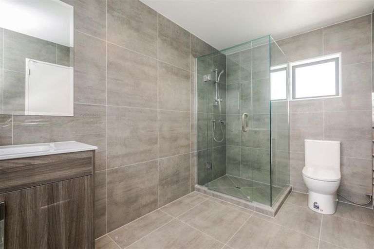 Photo of property in 4 Matukutureia Lane, Manurewa, Auckland, 2102