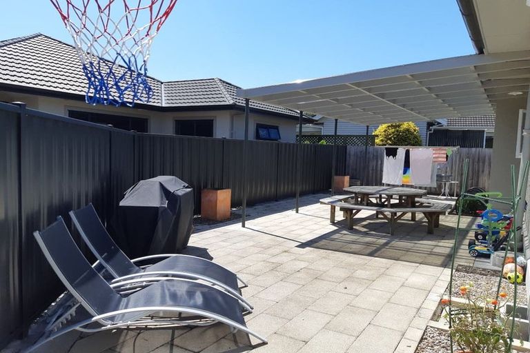 Photo of property in 15 Harpham Street, Taradale, Napier, 4112