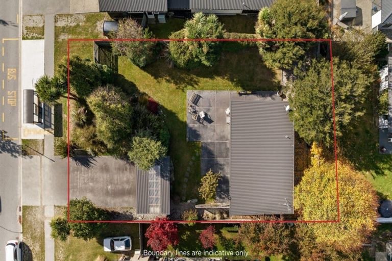 Photo of property in 32 Sylvan Street, Lake Hayes, Queenstown, 9304
