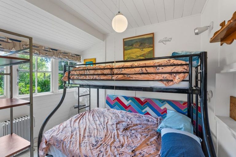 Photo of property in 59 Tutere Street, Waikanae Beach, Waikanae, 5036