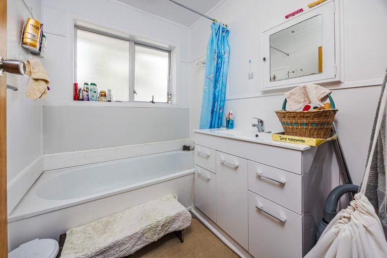 Photo of property in 2/46 Jellicoe Road, Manurewa, Auckland, 2102